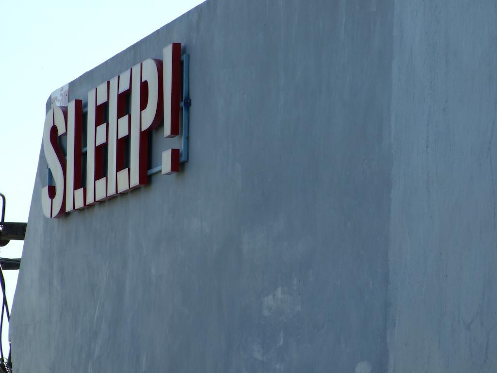 Sleep Guesthouse Chiang Mai Bagian luar foto