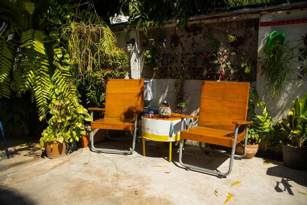 Sleep Guesthouse Chiang Mai Bagian luar foto